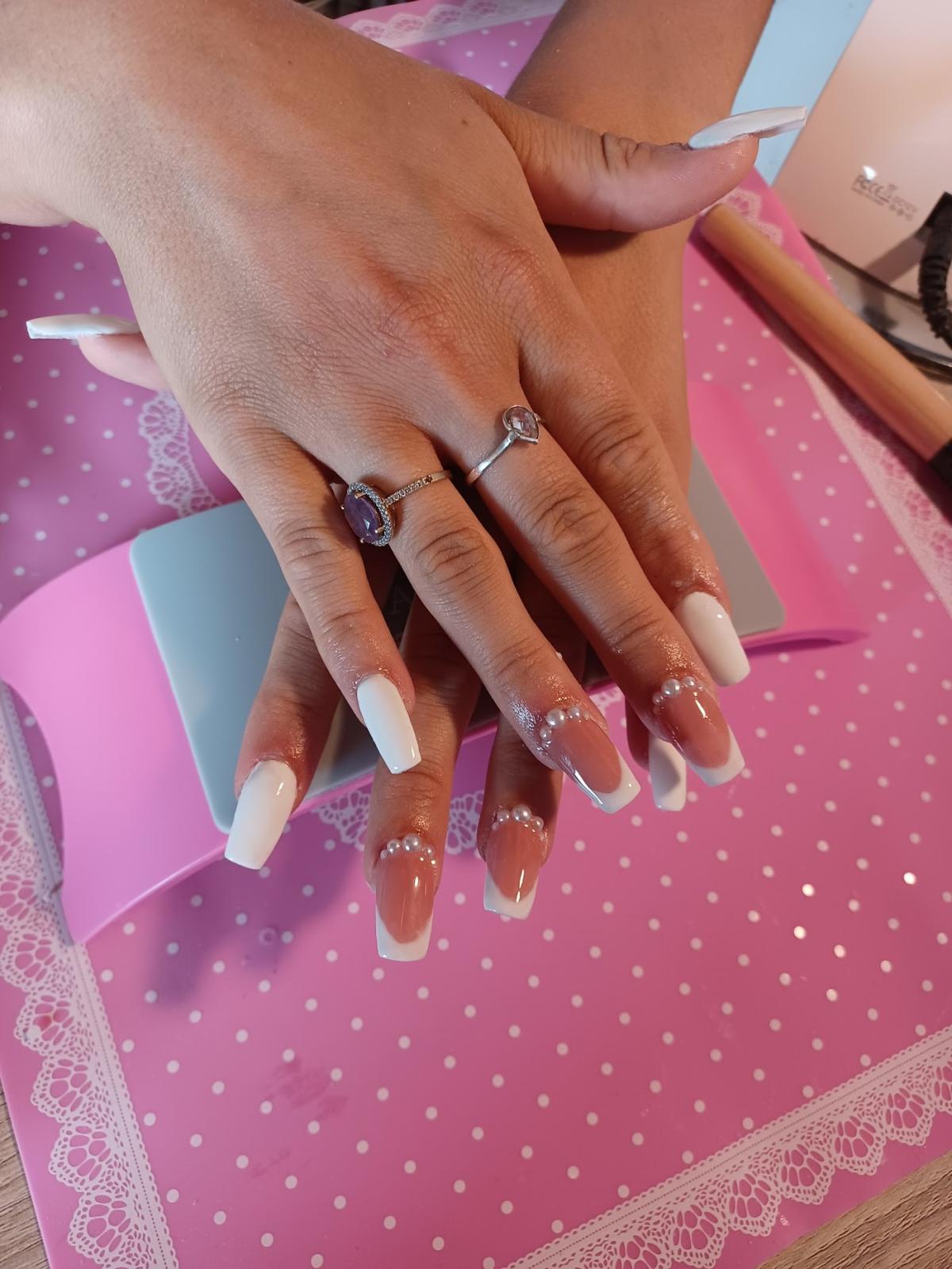 Nails&BeautyS prothésiste ongulaire