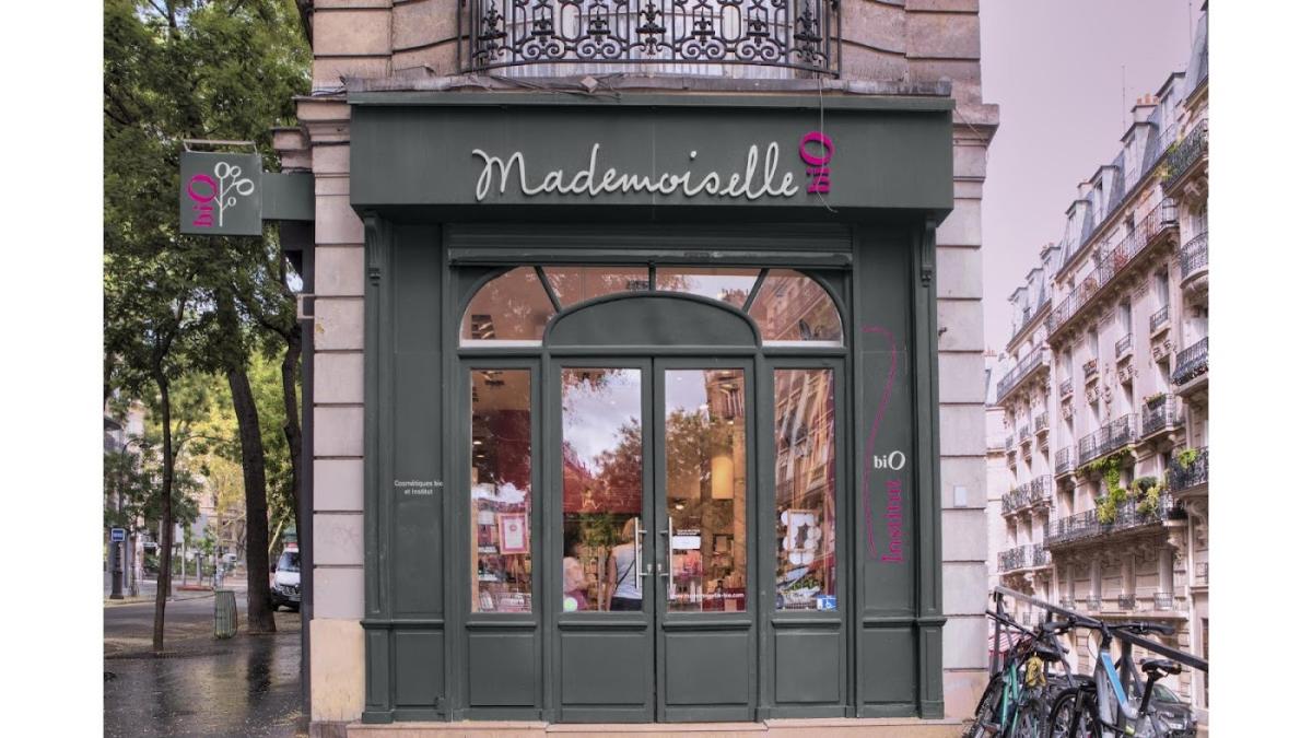 Bio miss Caulaincourt