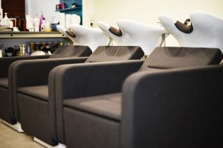 Salon de Manucure D-v- Métamorphose EURL 1