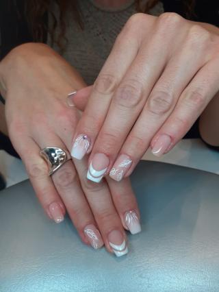 Salon de Manucure Kelly C. Nail Art 0
