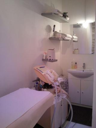 Salon de Manucure Centre d'esthétique Rembel 0