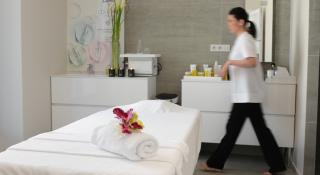 Salon de Manucure Hôtel du Soleil & SPA 0