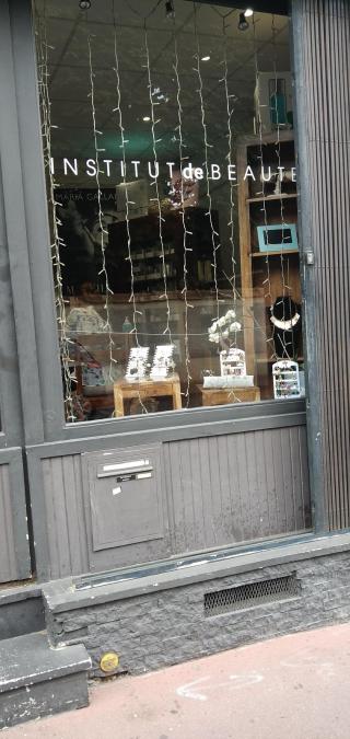 Salon de Manucure Esthétique à Souhait 0