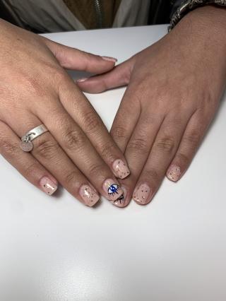 Salon de Manucure Radiate - studio privé onglerie Macon 0