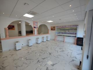 Salon de Manucure Nails & Spa 0