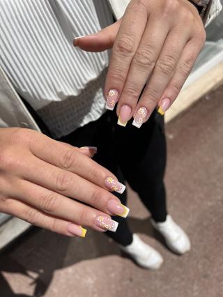 Salon de Manucure Maison De Beaute Frejus 0