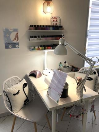 Salon de Manucure C’esthetique 1