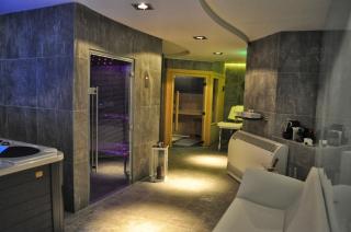 Salon de Manucure Bahia Spa 2