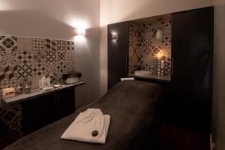 Salon de Manucure L'institut Levallois 0