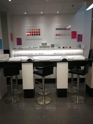 Salon de Manucure Nail'Minute 1