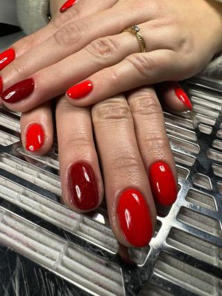 Salon de Manucure Les ongles d’Adéle 0