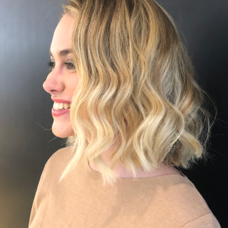 Salon de Manucure DESSANGE - Coiffeur Sceaux 0