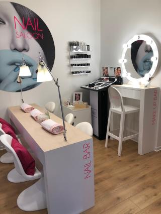 Salon de Manucure QIPAO 1