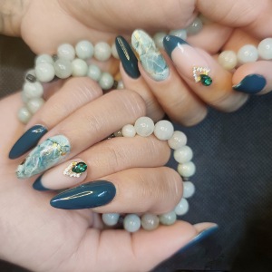 Salon de Manucure Léa So Nails - Prothésiste ongulaire 0