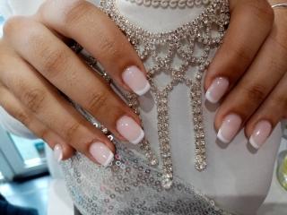 Salon de Manucure VIENNA 0