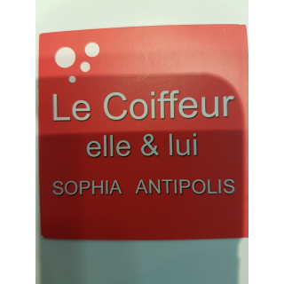 Salon de Manucure Le coiffeur elle et lui 0