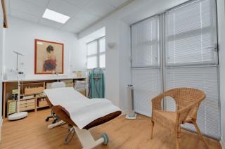 Salon de Manucure Eglantine Institut 1