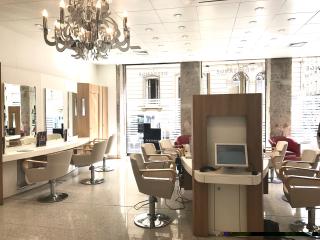 Salon de Manucure DESSANGE - Coiffeur Lyon Jarente 0