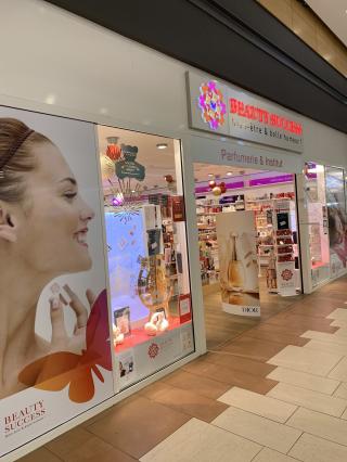 Salon de Manucure Beauty Success 0