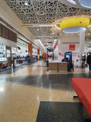 Salon de Manucure Centre Commercial Bay 2 0