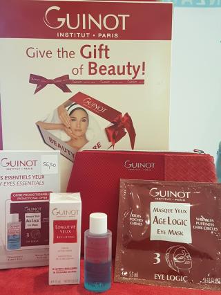 Salon de Manucure Cybelle - institut de beauté. 0