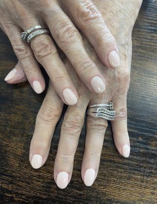 Salon de Manucure Esthetik Pro L'Institut 1