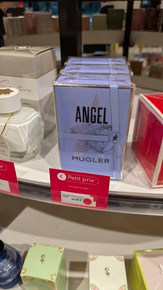 Salon de Manucure Nocibé - SERRIS VAL D EUROPE 0