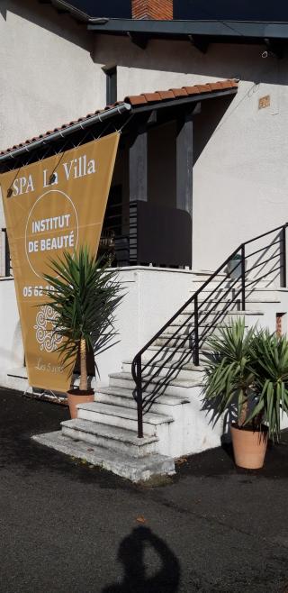 Salon de Manucure Spa La Villa des 5 Sens 0