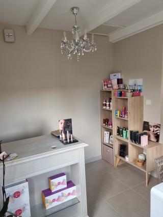 Salon de Manucure Institut à fleur de peau Cavaillon 0