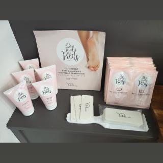 Salon de Manucure BLOOM BAR À SOURCILS 1