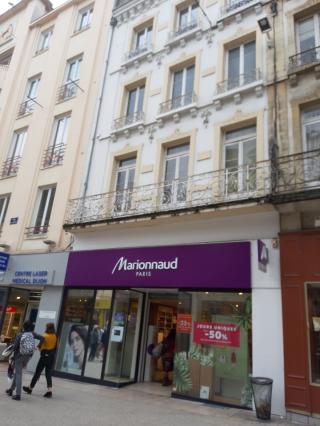 Salon de Manucure Marionnaud - Parfumerie & Institut 0