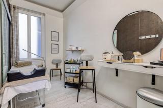 Salon de Manucure Jk institut lyon : sourcils, rehaussement de cils, extension de cils 0