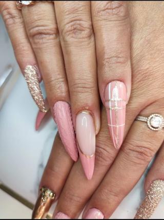 Salon de Manucure MorgaNails n'Co 0