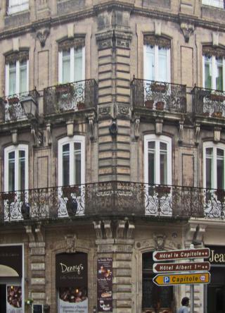 Salon de Manucure Jean Louis David - Coiffeur Toulouse 0