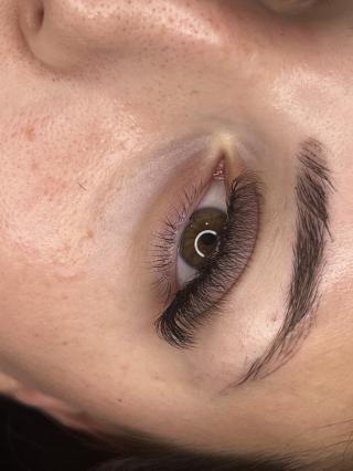 Salon de Manucure LC Beauty - Extensions de cils 1