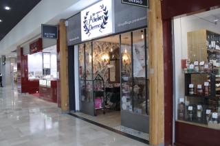 Salon de Manucure L'Atelier Dermo | Maquillage Permanent Avignon 0