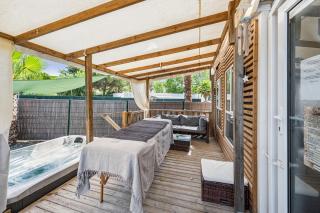 Salon de Manucure manava spa 0