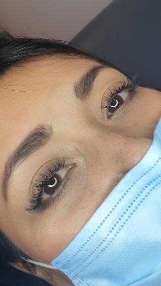 Salon de Manucure La maison du cil Conflans - extension de cils- microneedling- microblading 0