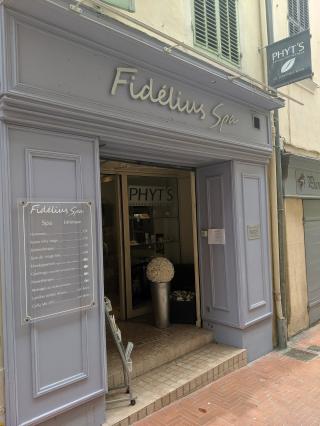 Salon de Manucure FIDELIUS SPA BY CAMILLE & LUCILLE 0