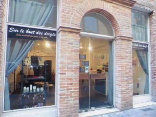 Salon de Manucure Sur le bout des doigts 0