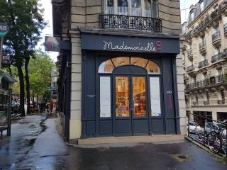 Salon de Manucure Bio miss Caulaincourt 0