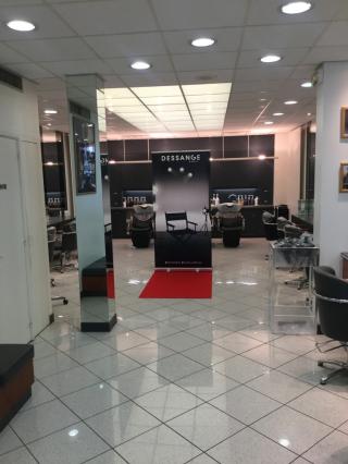 Salon de Manucure DESSANGE - Coiffeur Saint-Quentin 0