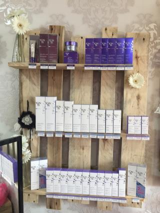 Salon de Manucure Institut Beauté Glamour 0