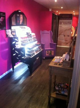 Salon de Manucure Fée Toi Belle 0