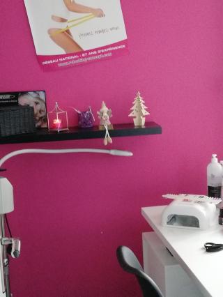 Salon de Manucure Fée Toi Belle 0