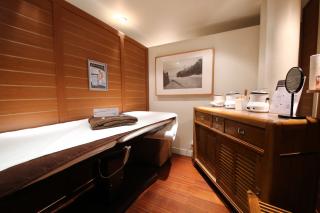 Salon de Manucure Sunso 1