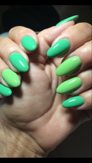 Salon de Manucure Institut de Beauté Au Féminin 0