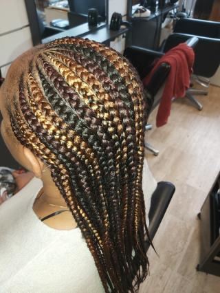 Salon de Manucure Fifi.tresses 0