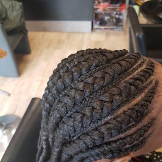 Salon de Manucure Fifi.tresses 0