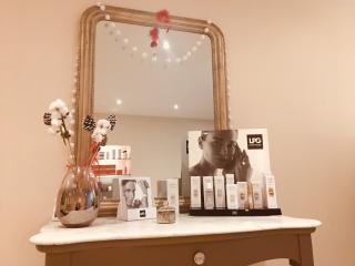 Salon de Manucure Spa La Tour , Spa & Institut De Beauté La Tour D ' Aigues , LPG ,Hammam 0